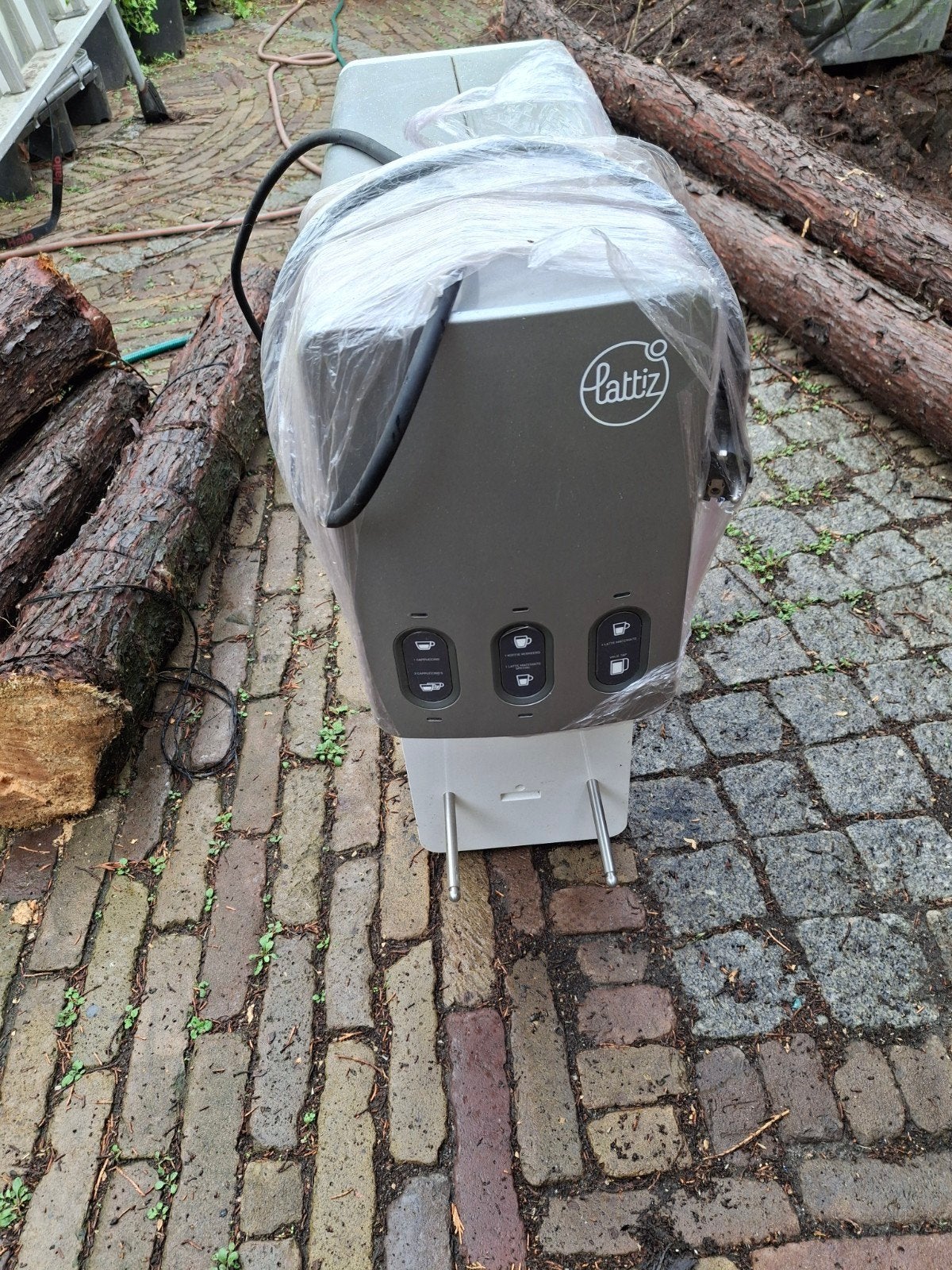 Lattiz Koffiemachine met defect (kleinigheidje), Witgoed en Apparatuur, Ophalen of Verzenden, Niet werkend, Koffiemachine, Koffiebonen