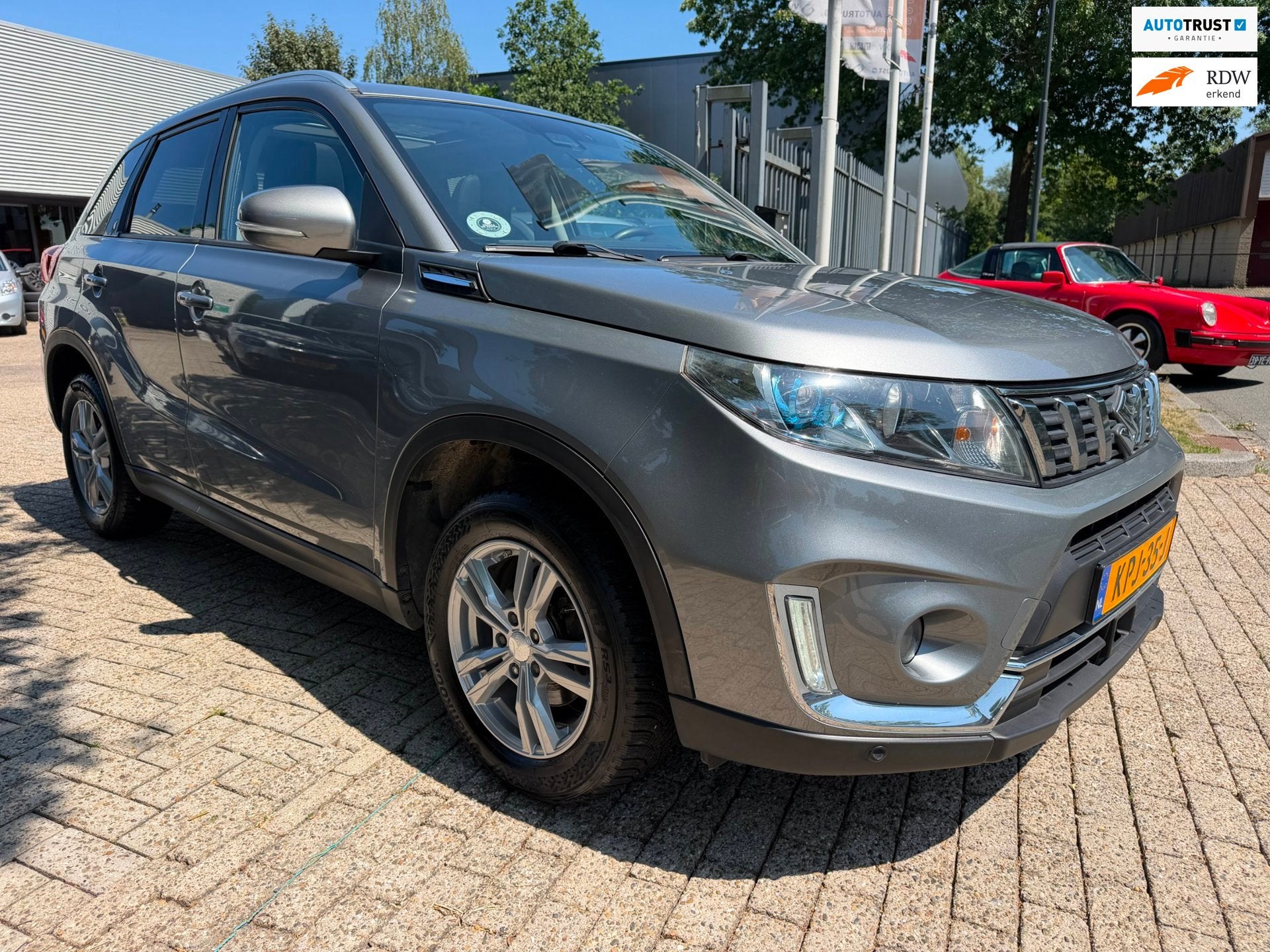 Suzuki VITARA 1.0 Boosterjet Comfort, panoramadak, clima, cr, Voorwielaandrijving, Dealer onderhouden, Gebruikt, Met garantie (alle)