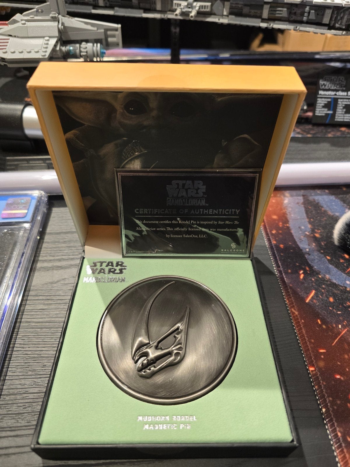 Star Wars The Mandalorian Mudhorn Sigil Magnetic Pin, Verzamelen, Ophalen of Verzenden, Nieuw, Overige typen