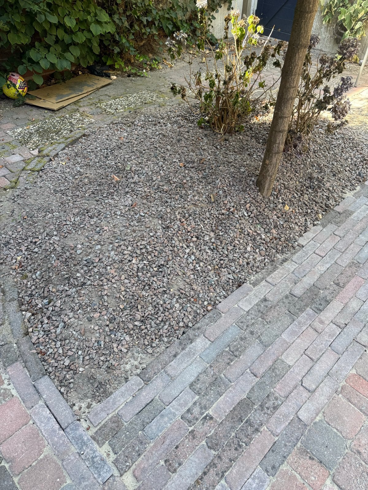 Grindstenen, cirkel 260 omtrek, 6cm diep zelf uitgraven, Tuin en Terras, Ophalen, Gebruikt, Grijs, Grind