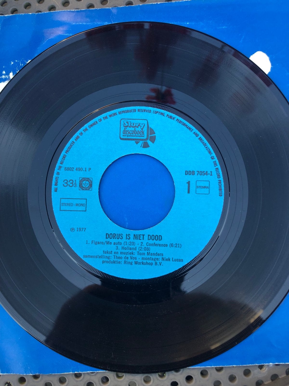 Dorus is niet dood - Single (1977), Cd's en Dvd's, Vinyl Singles, Gebruikt, 7 inch, Ophalen of Verzenden, Overige typen