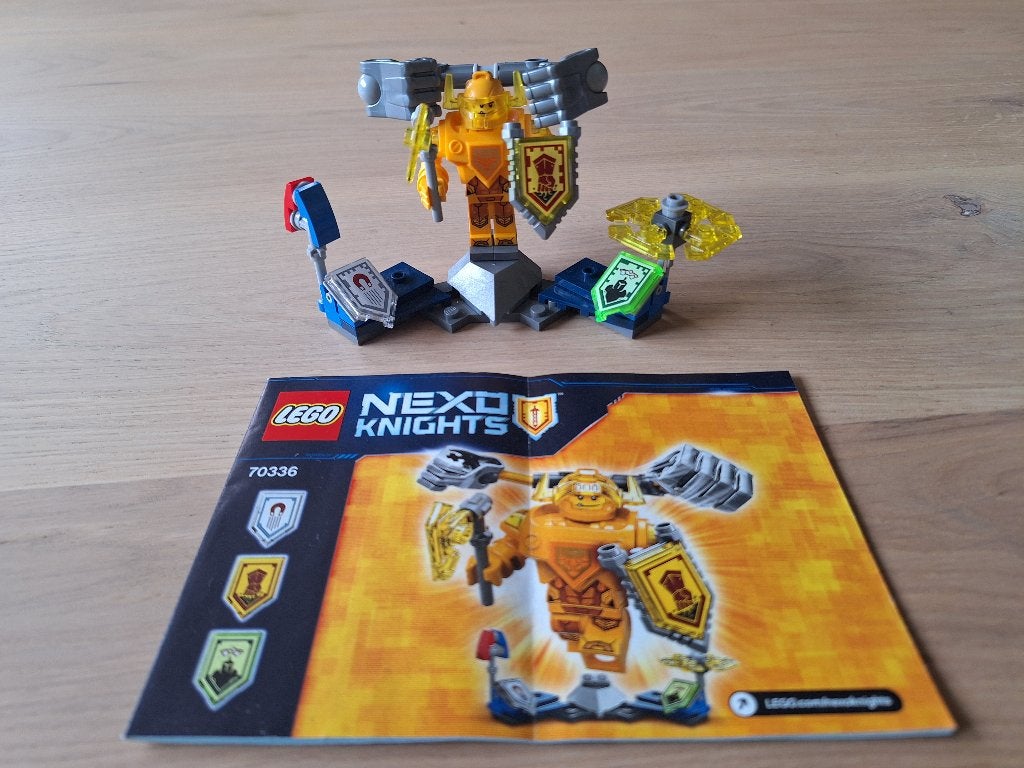Ultimate Axl 70336 van Lego Nexo Knights, Overige thema's, Lego, Ophalen of Verzenden, Zo goed als nieuw