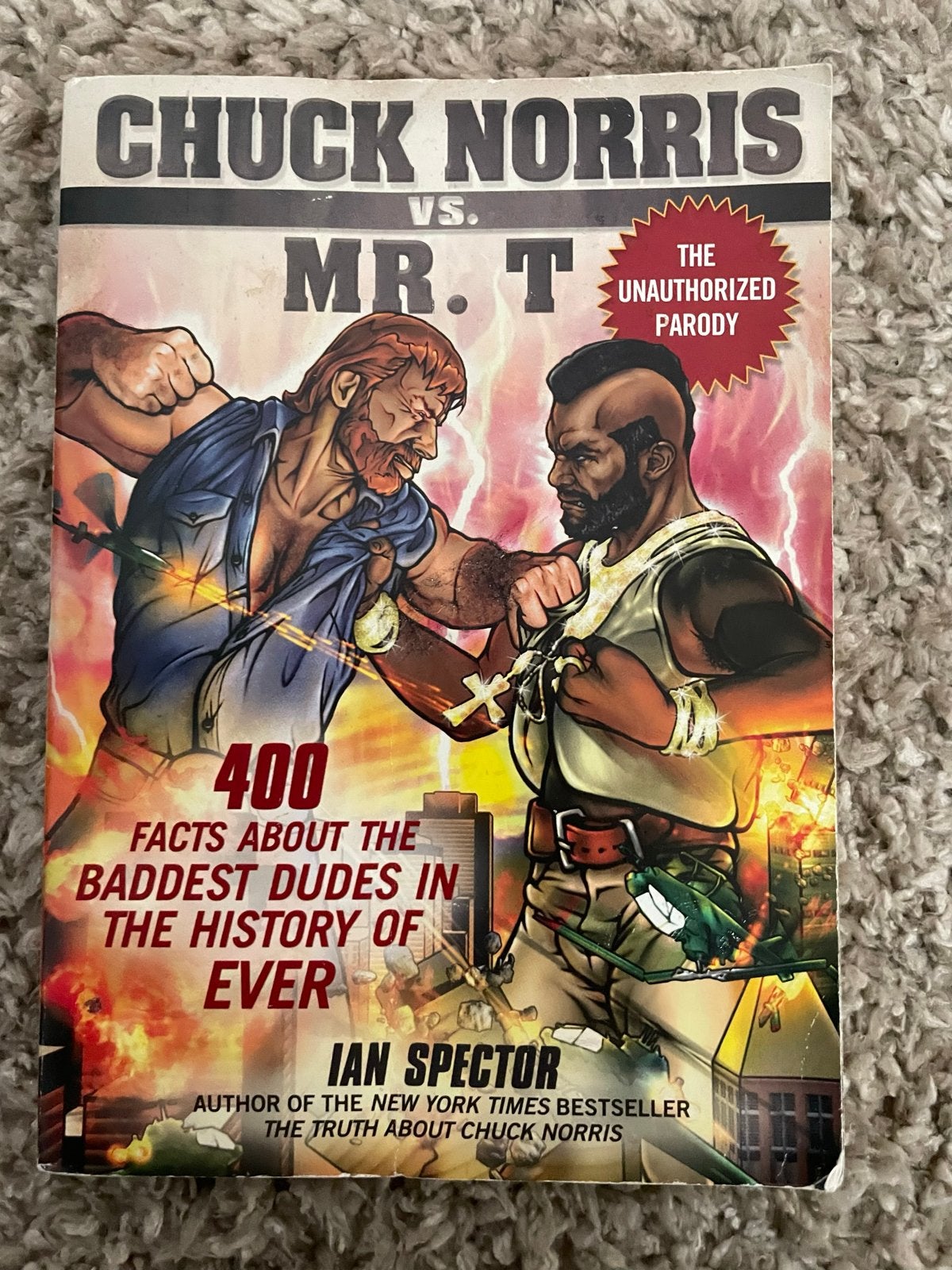 Chuck Norris vs. Mr. T: 400 feiten over de stoerste mannen, Ophalen of Verzenden, Zo goed als nieuw, Anekdotes en Observaties