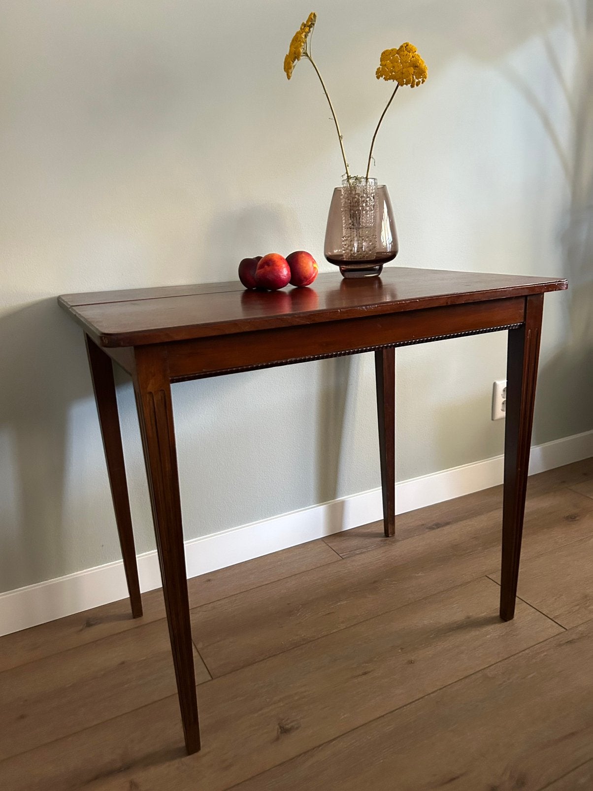 Vintage/Antieke tafel-theetafel-bijzettafel, Huis en Inrichting, Ophalen, Gebruikt, Rechthoekig, Teakhout