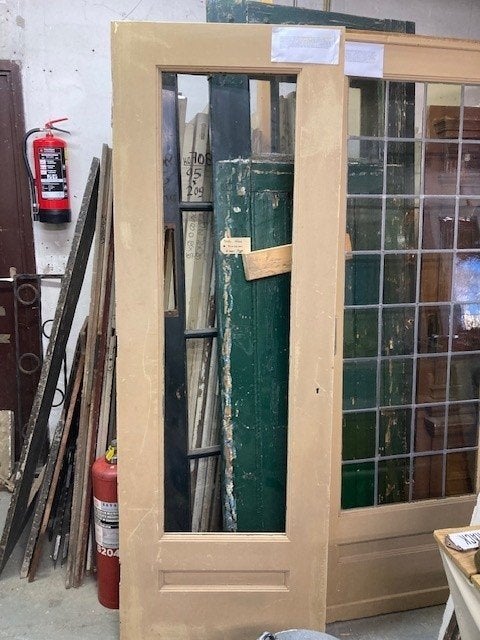 Antieke (kast-)deur, 72,5x201cm, grote glasop. geen glas€100