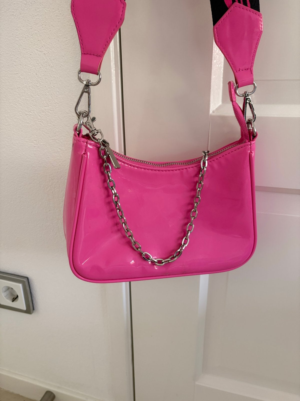 Nieuwe Bershka Schoudertas - Trendy Roze met Ketting, Verzenden, Nieuw, Roze, Overige merken