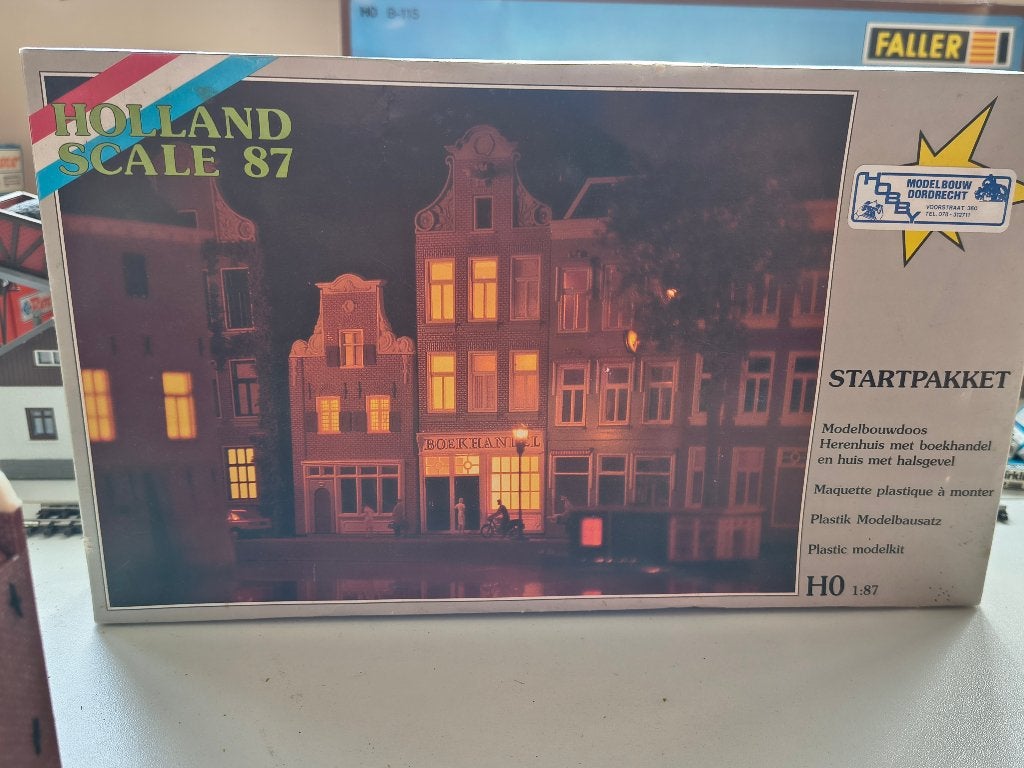 3 stadshuizen Holland scale 87, Ophalen of Verzenden, Gebruikt, 1:50 tot 1:144