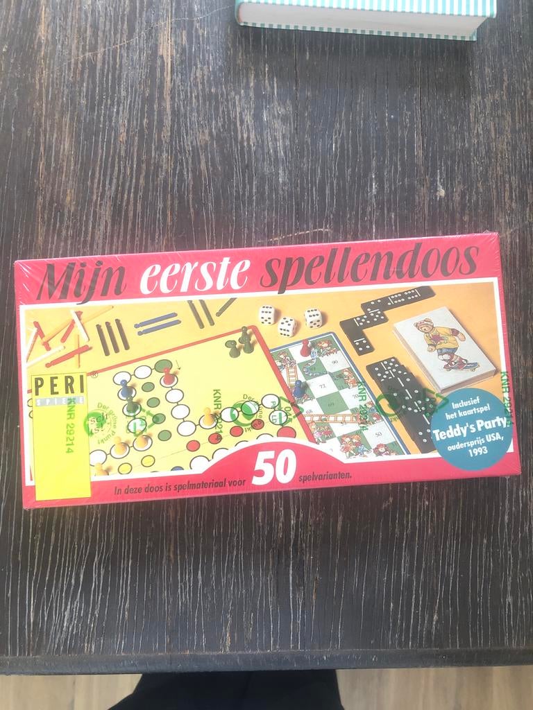 Mijn Eerste Spellendoos - 50 Spelvarianten, Hobby en Vrije tijd, Gezelschapsspellen | Bordspellen, Een of twee spelers, Ophalen of Verzenden