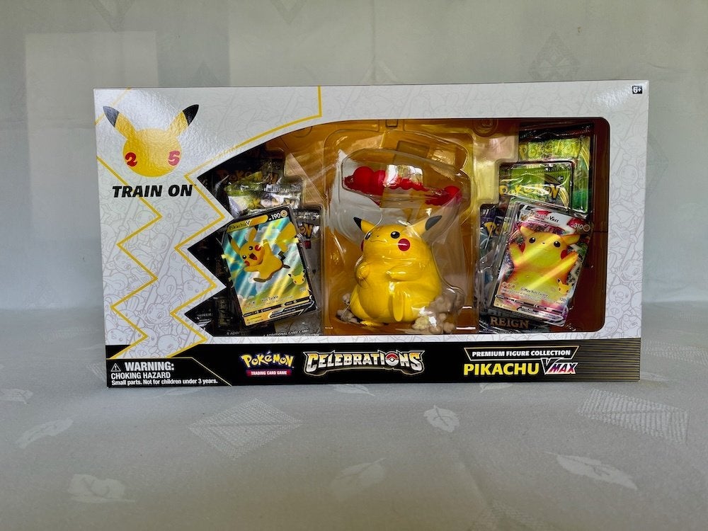Pokemon Celebrations Pikachu VMAX figure box, Ophalen of Verzenden, Nieuw, Overige typen