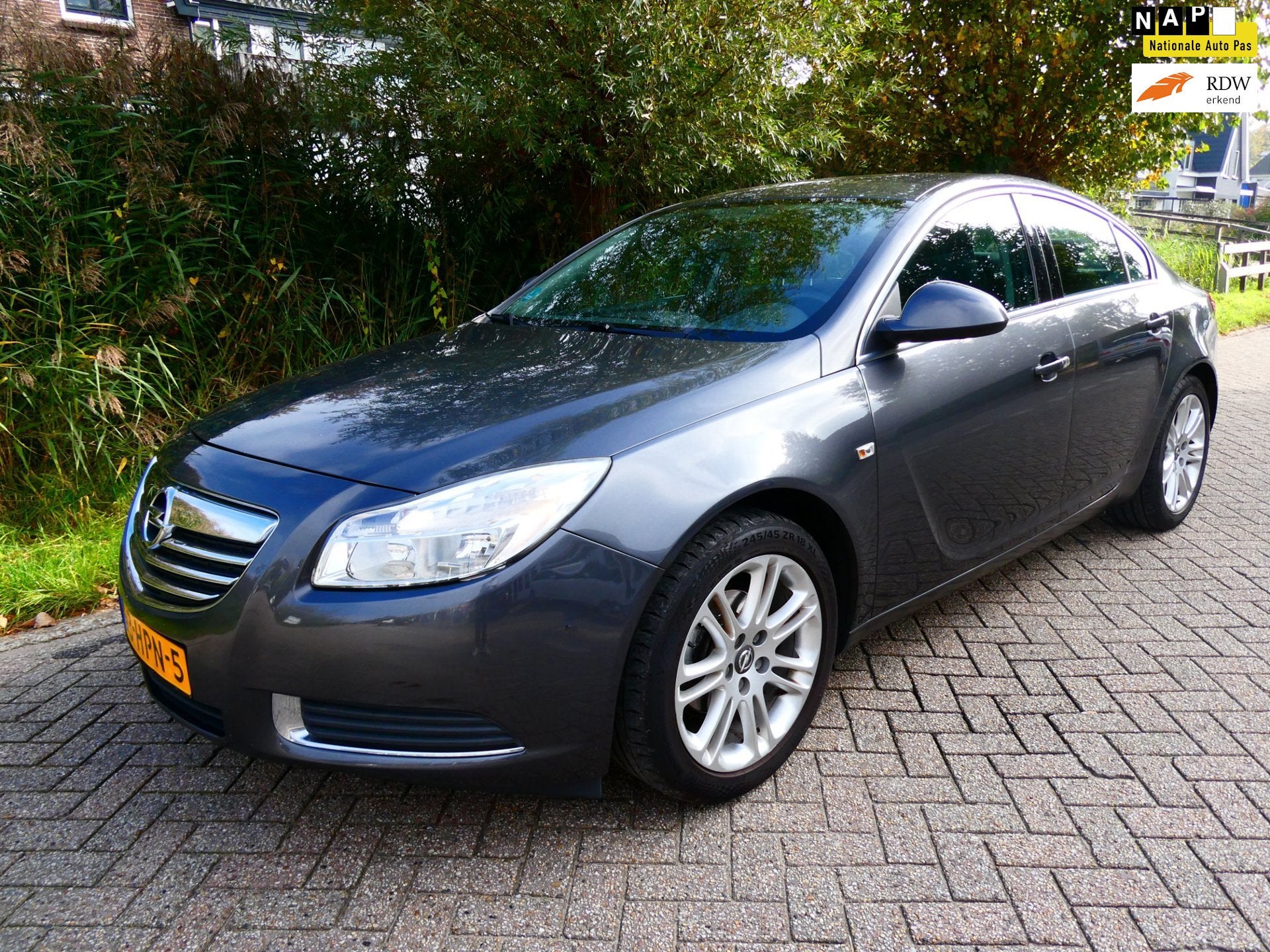 Opel Insignia 1.8 Edition Clima Navi Trekhaak EXPORT - HANDE, Stof, Gebruikt, 4 cilinders, 1796 cc
