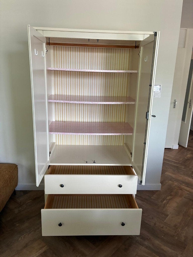 Mooie witte IKEA HEMNES kast met legplanken, Huis en Inrichting, Kasten | Kledingkasten, Gebruikt, 50 tot 100 cm, 150 tot 200 cm