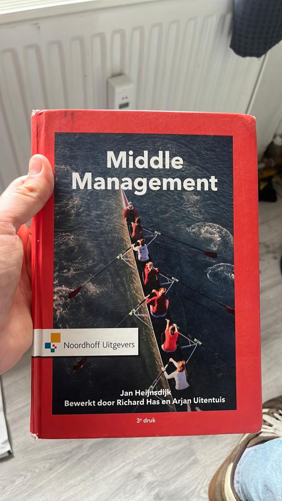 Middle management, Boeken, Ophalen, Zo goed als nieuw