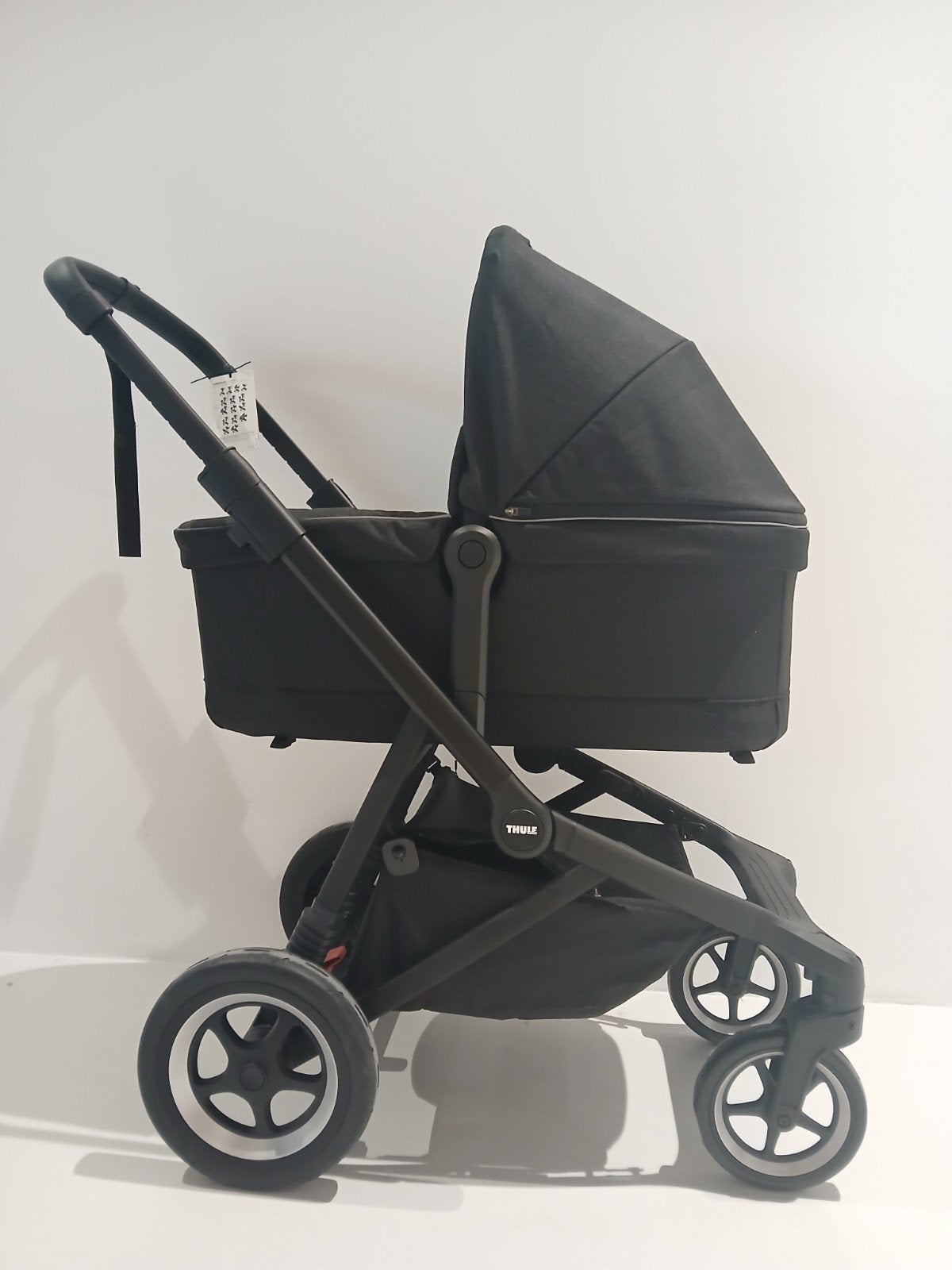 Thule sleek Kinderwagen 2-in-1 Black Incl. Garantie, Zo goed als nieuw, Met reiswieg, Ophalen, Kinderwagen