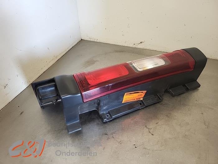Achterlicht links van een Renault Trafic, Auto-onderdelen, Gebruikt, -, Renault, -