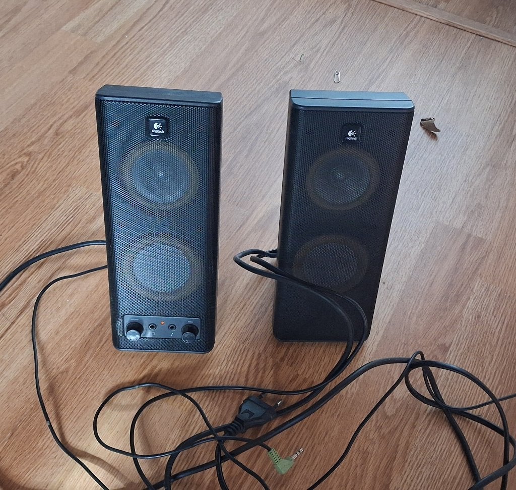 Speakers PC, Audio, Tv en Foto, Luidsprekers, Overige merken, Overige typen, Ophalen of Verzenden, Zo goed als nieuw