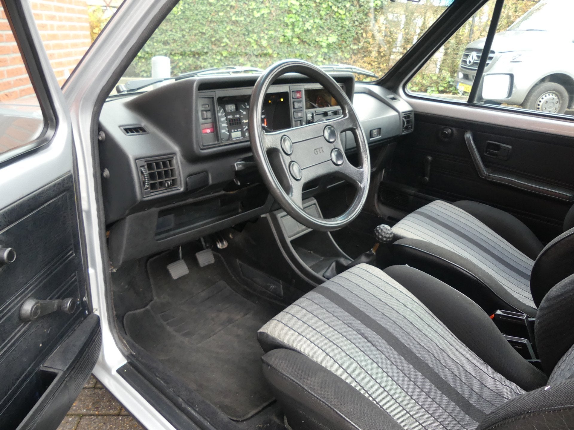 Volkswagen Golf 1.8 GTI (bj 1982), foto 5