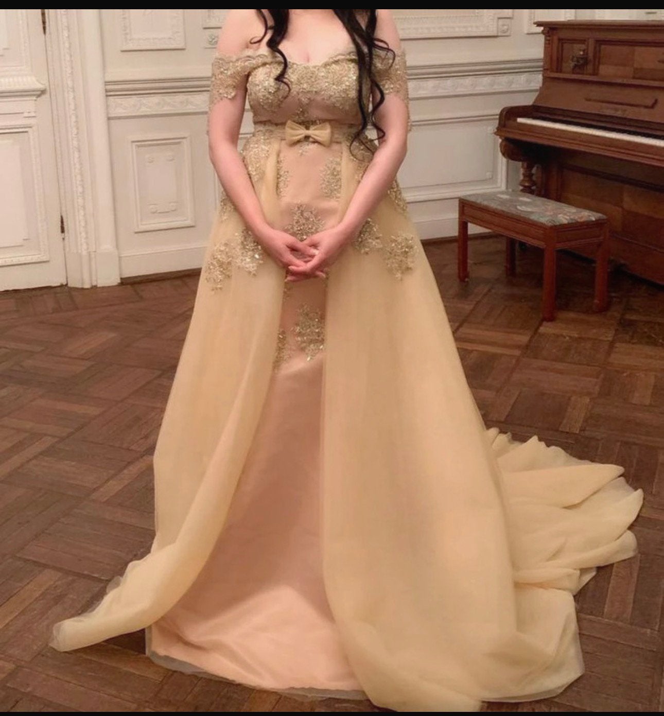 Engagment dress, Ophalen, Zo goed als nieuw, Goud, Trouwjurk