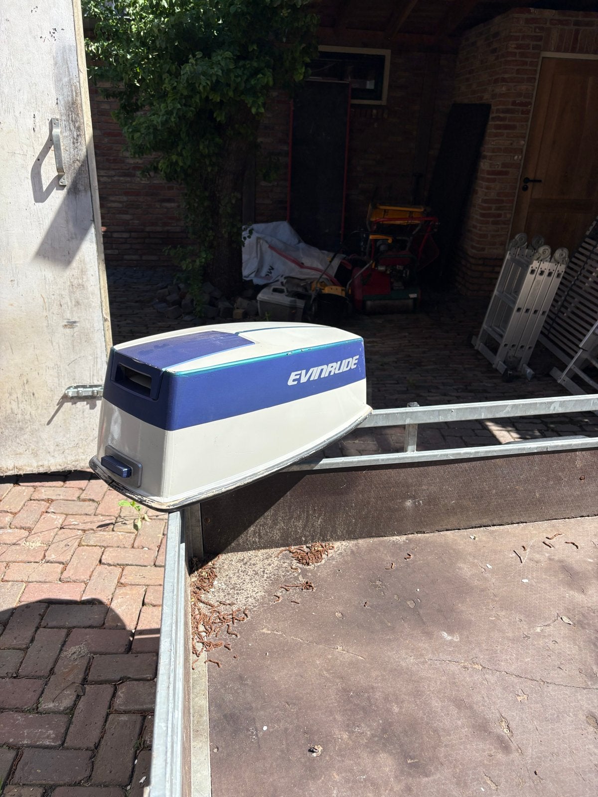 Evinrude buitenboordmotor kap 40 pk, Ophalen, Gebruikt, Motor en Techniek, Motorboot
