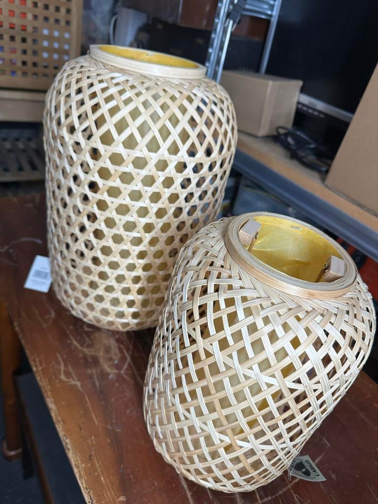 Nieuwe Bamboe Hanglampen - Set van 2, 25 tot 50 cm, Beige, Nieuw, Ophalen of Verzenden