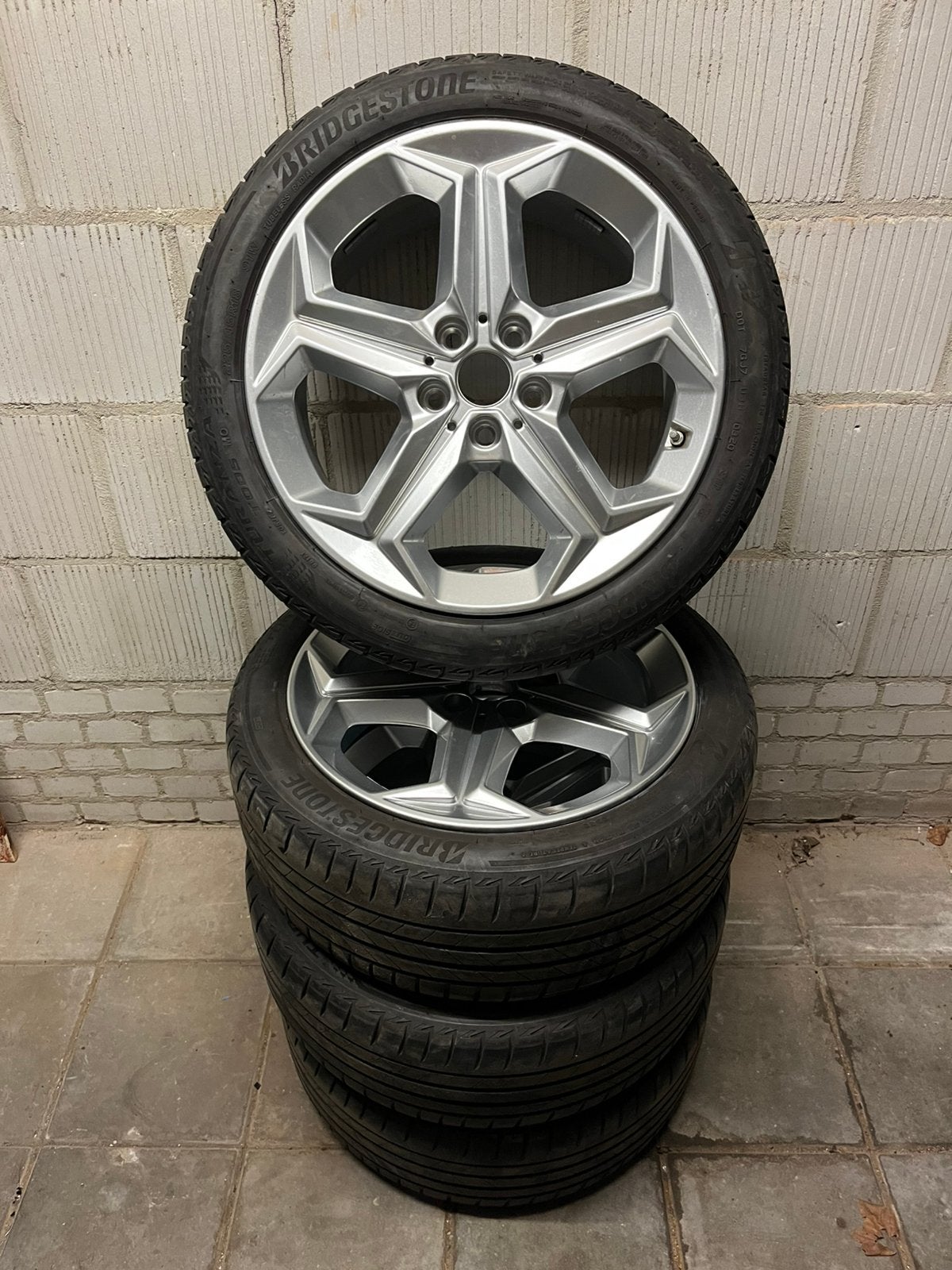 BMW X1 iX1 U11 BEV X2 iX2 U10 18 inch Velgen NIEUW BRIDGESTN, 18 inch, Gebruikt, Banden en Velgen, Ophalen of Verzenden