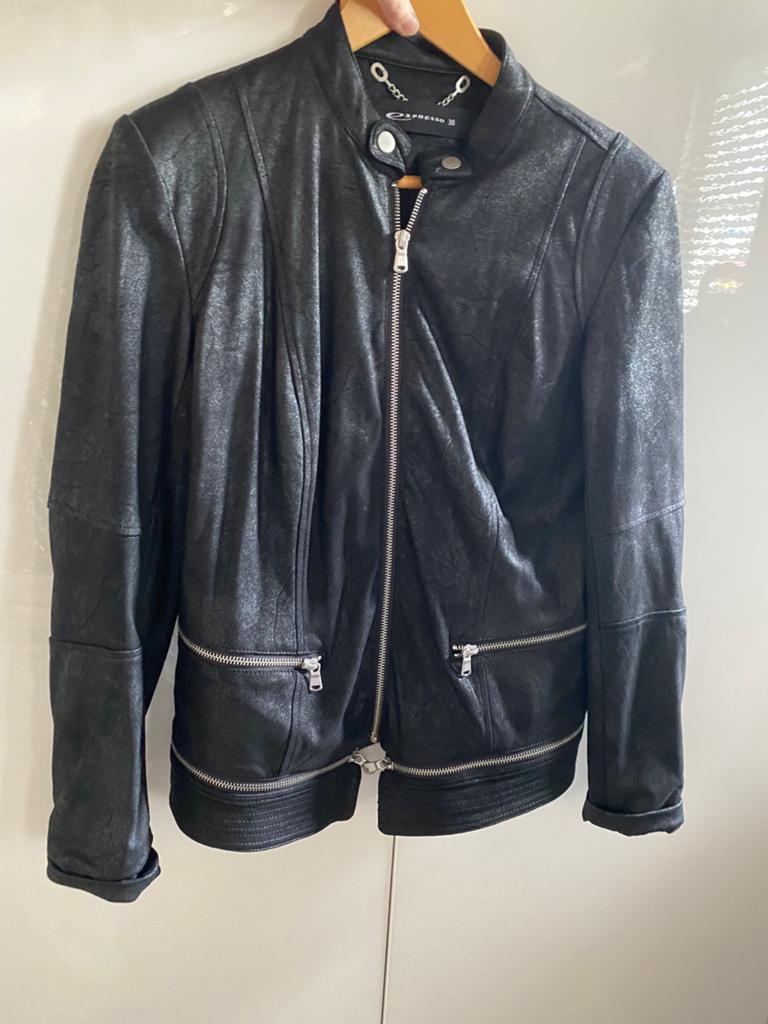 Soepel vallend zwart blazer jasje van Expresso, maat 38, Ophalen of Verzenden, Zo goed als nieuw, Maat 38/40 (M), Zwart