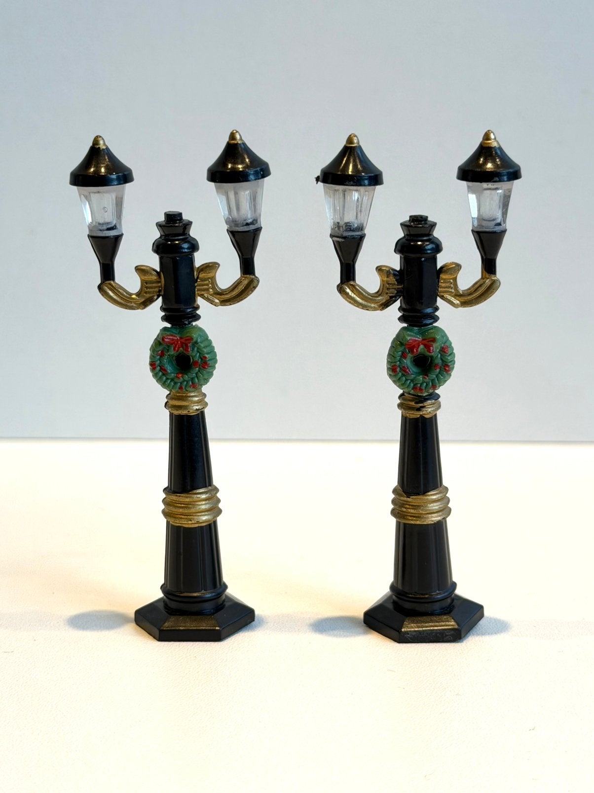 Christmas Village - Street Lantarns, set of 2, Verzenden