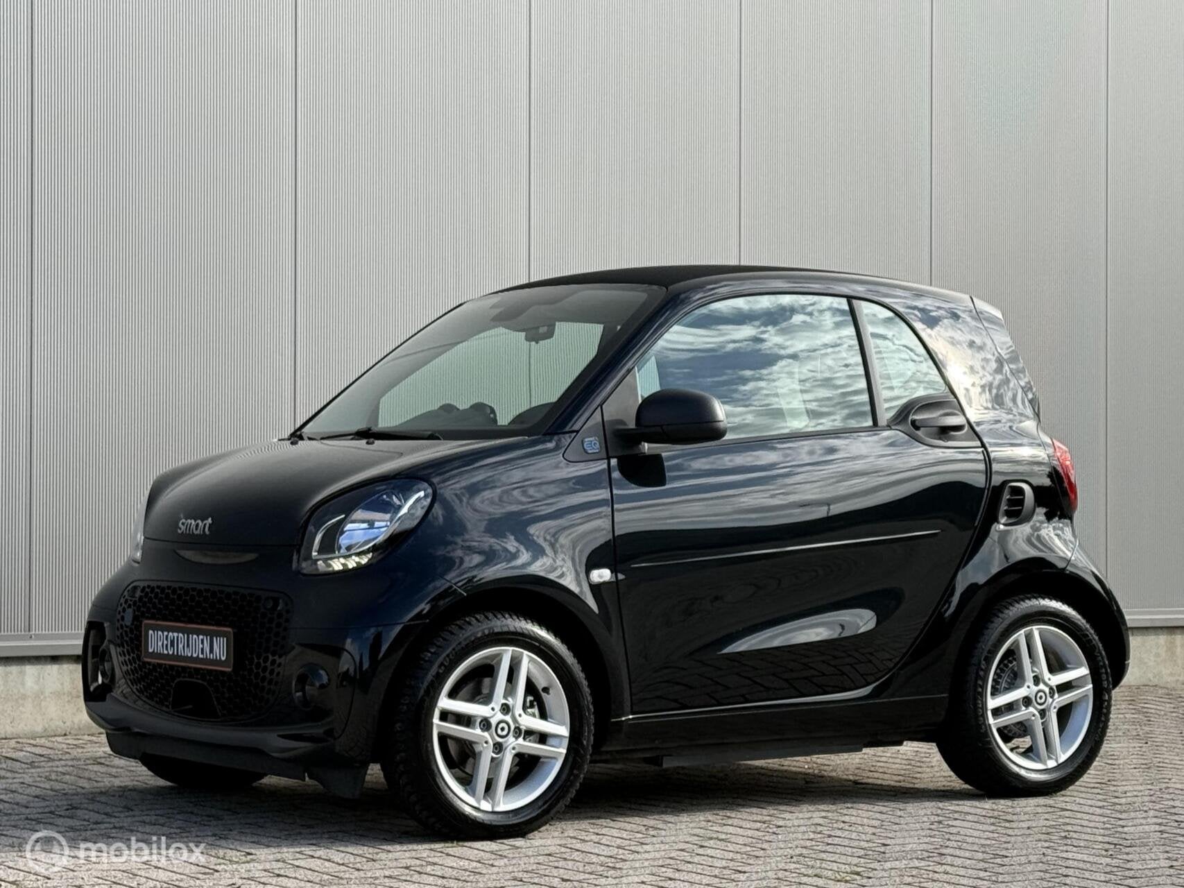 Smart ForTwo EQ 18 kWh | Stoelverwarming | Cruise | SOH 93%, Auto's, Automaat, Gebruikt, Zwart, 1095 kg