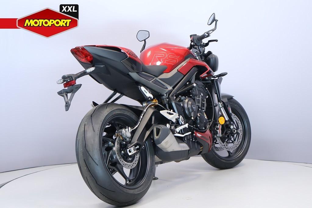 Triumph STREET TRIPLE RS (bj 2026), Motoren, Triumph Motocycles, Bedrijf, Triumph.Benelux@triumph.co.uk, De Droogmakerij 40A
1851 LX   Heiloo, NL