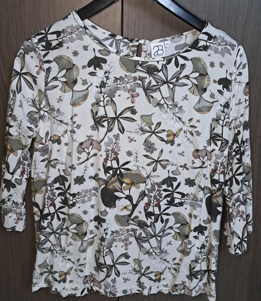2-Biz Dames Top met Bloemenprint - Maat XL, Overige kleuren, Maat 46/48 (XL) of groter, Ophalen of Verzenden, Zo goed als nieuw