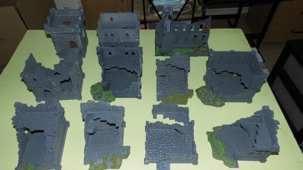 Wargaming/28mm Scenery met kerk/toren, Ophalen of Verzenden, Zo goed als nieuw, Historisch, Geverfd