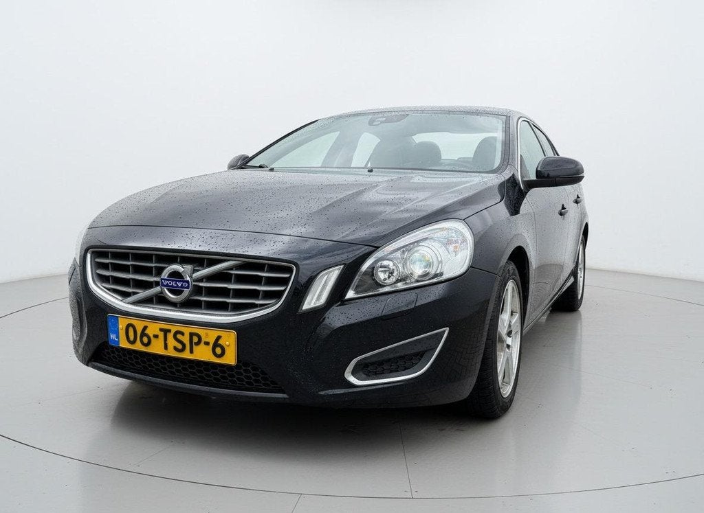 Volvo V60 1.6 T3 Summum LEER - STOELVERWARMING - MEMORY - NA, Voorwielaandrijving, Gebruikt, 4 cilinders, 150 pk