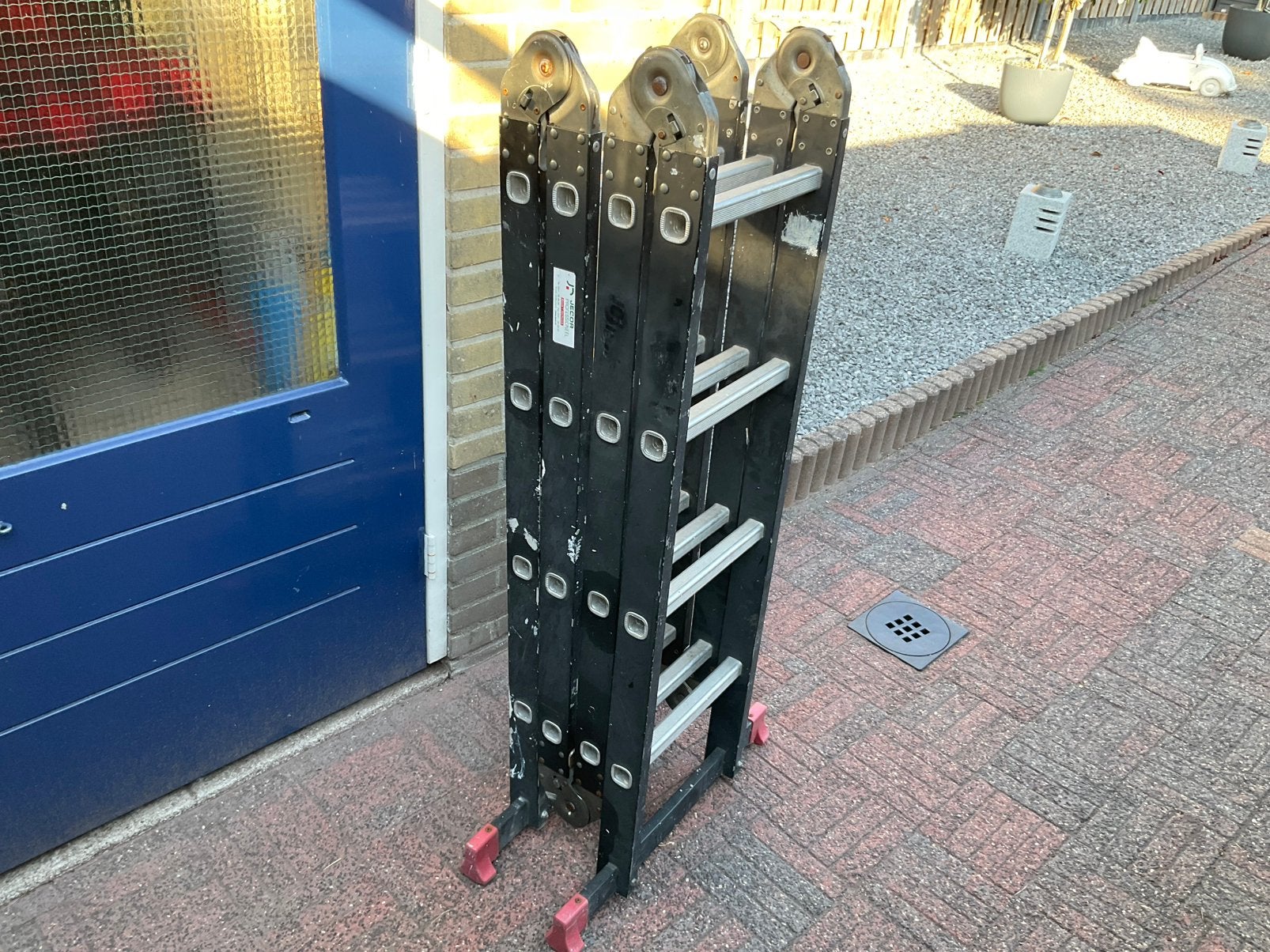 Te koop: een gebruikte, opvouwbare ladder, Doe-het-zelf en Verbouw, Ladders en Trappen, Ophalen, Gebruikt, 2 tot 4 meter
