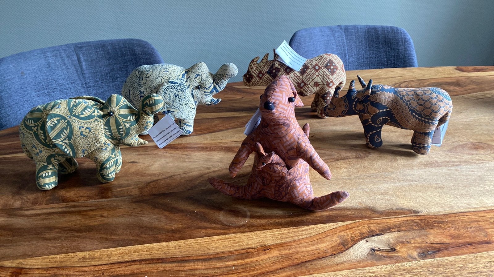 72X dieren van stof, diverse patronen,decoratie, Ophalen of Verzenden, Nieuw, Vierkant