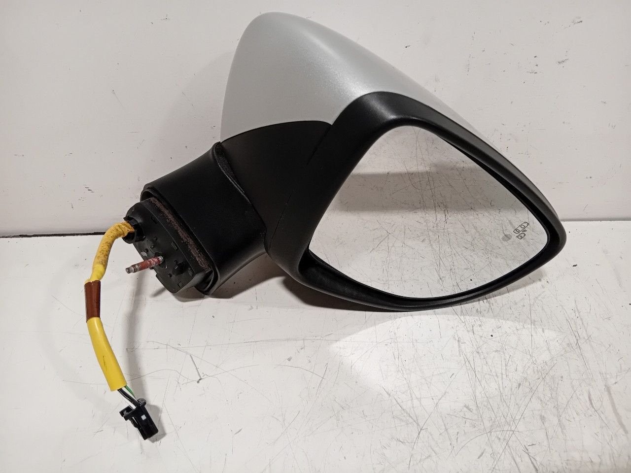 Spiegel buiten rechts elektrisch Renault Captur, Auto-onderdelen, Spiegels, Onderdelen@venauto.nl, Van der Ven Autorecycling B.V.