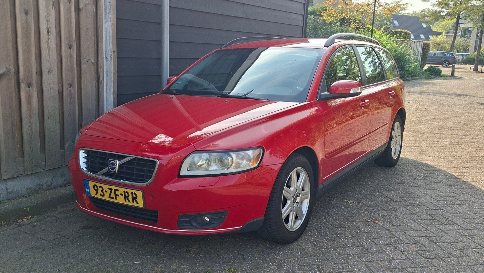 Volvo V50 1.8 2008 Rood, Auto's, Voorwielaandrijving, 125 pk, 4 cilinders, Stationwagon