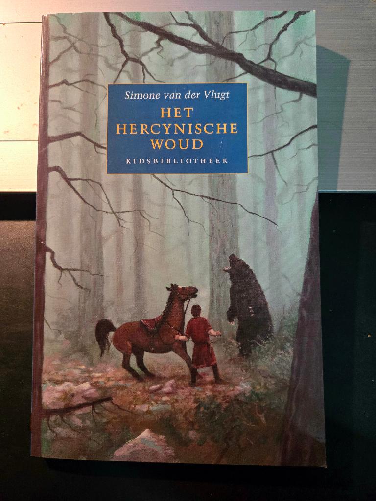 Boek Het Hercynische Woud 1e druk 2005, Ophalen, Fictie algemeen, Simone van der Vlugt, Zo goed als nieuw