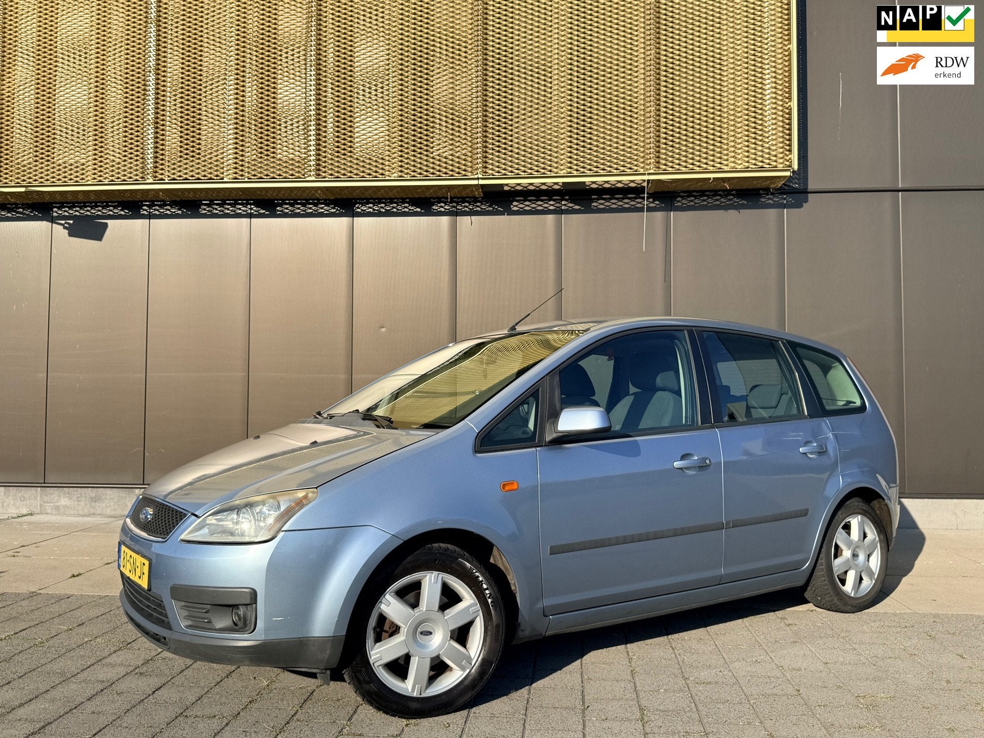 Ford Focus C-Max 1.6-16V Futura | Airco | Blueth | Trekh | M, Auto's, Voorwielaandrijving, 1596 cc, Gebruikt, Zwart