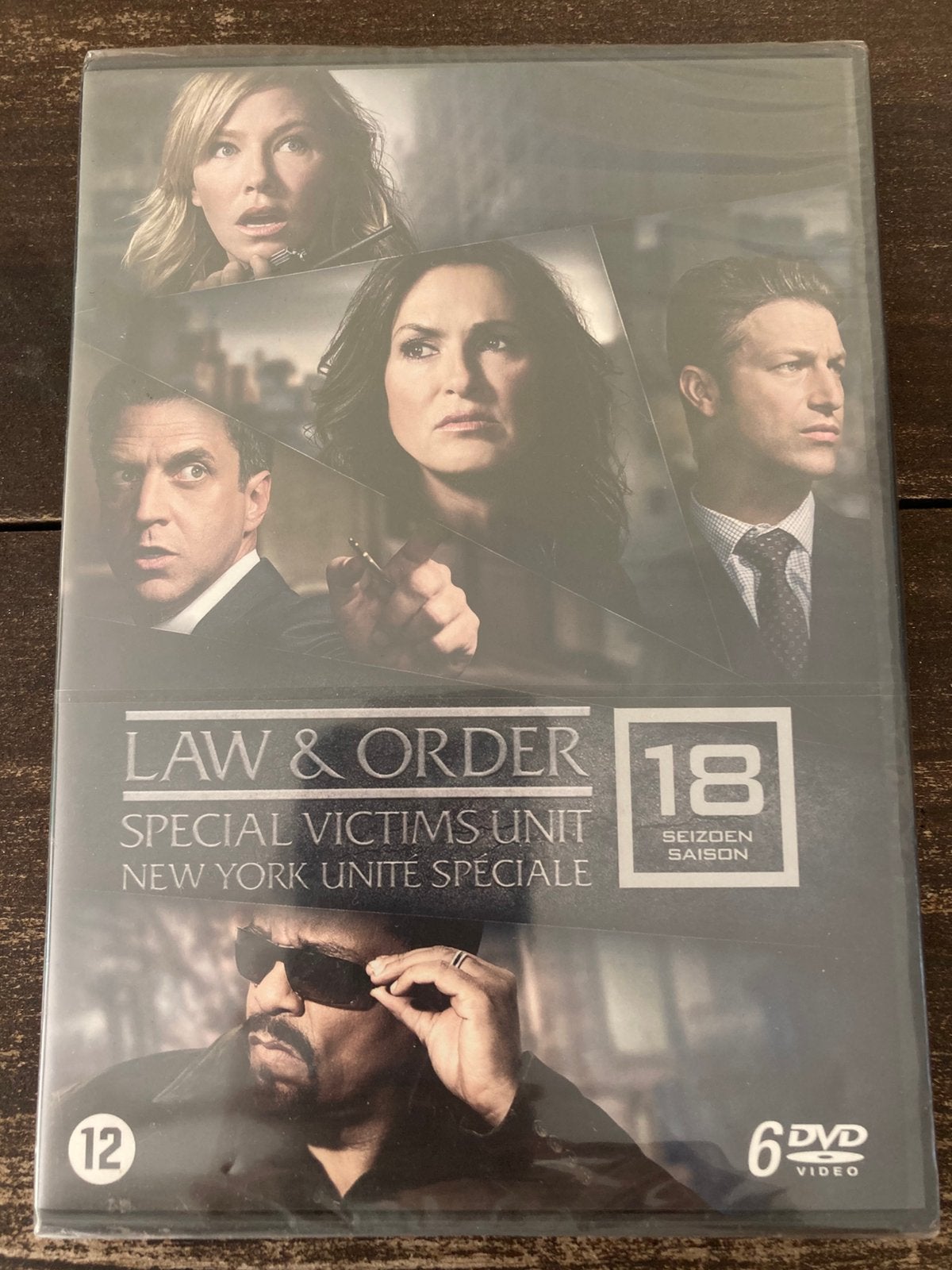 Law and order SVU seizoen 18 in cellofaan, Nieuw in verpakking, Misdaad, Verzenden, Vanaf 12 jaar