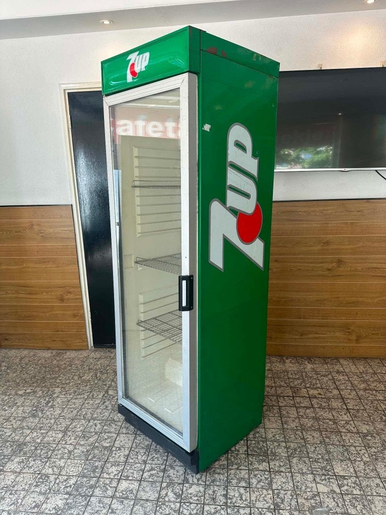 feest bier drank 7up koelkast, Ophalen, Zo goed als nieuw, Overige