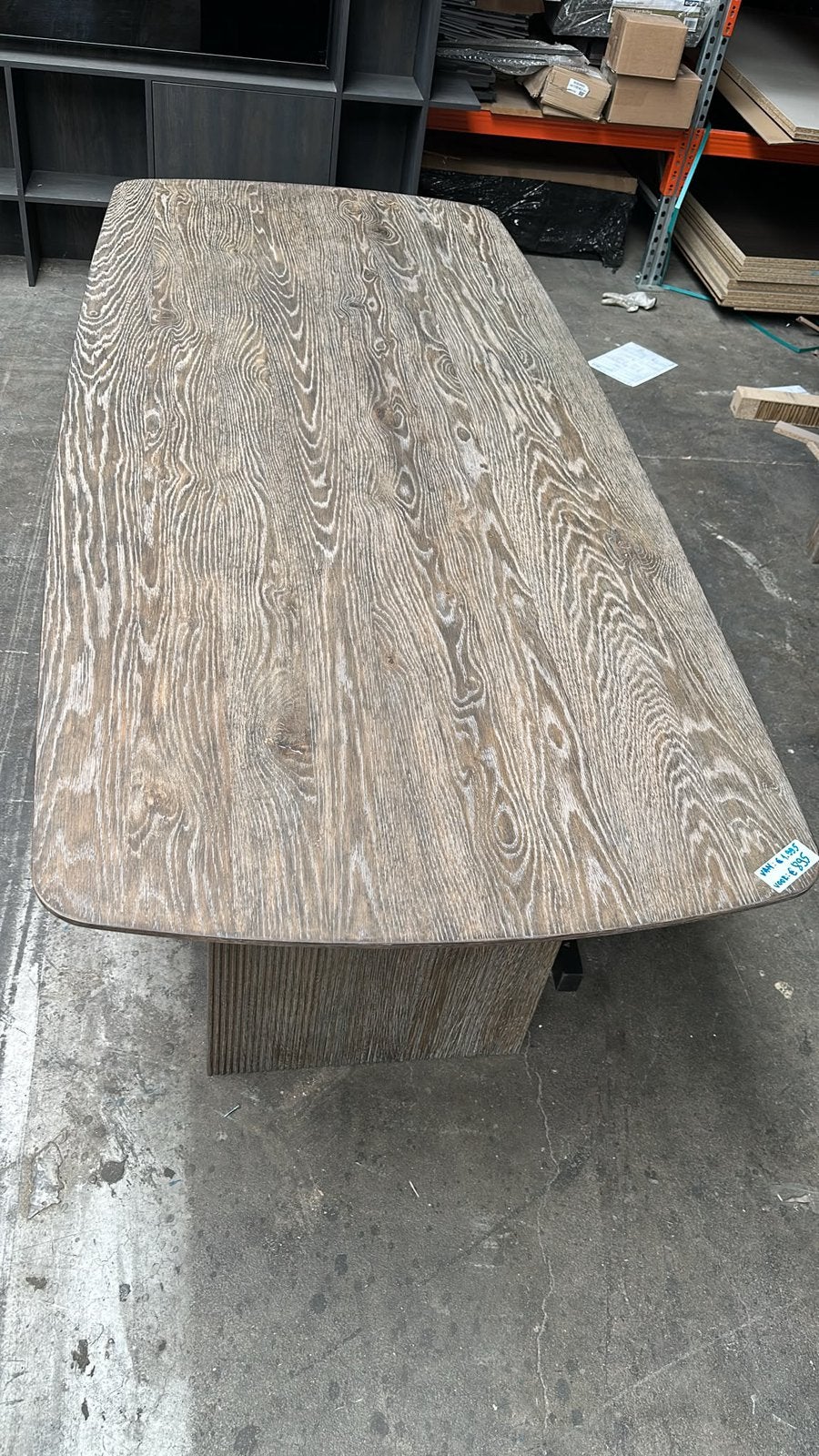 Eettafel showroommodel, Huis en Inrichting, Tafels | Eettafels, 100 tot 150 cm, Eikenhout, Ophalen of Verzenden, Vijf personen of meer