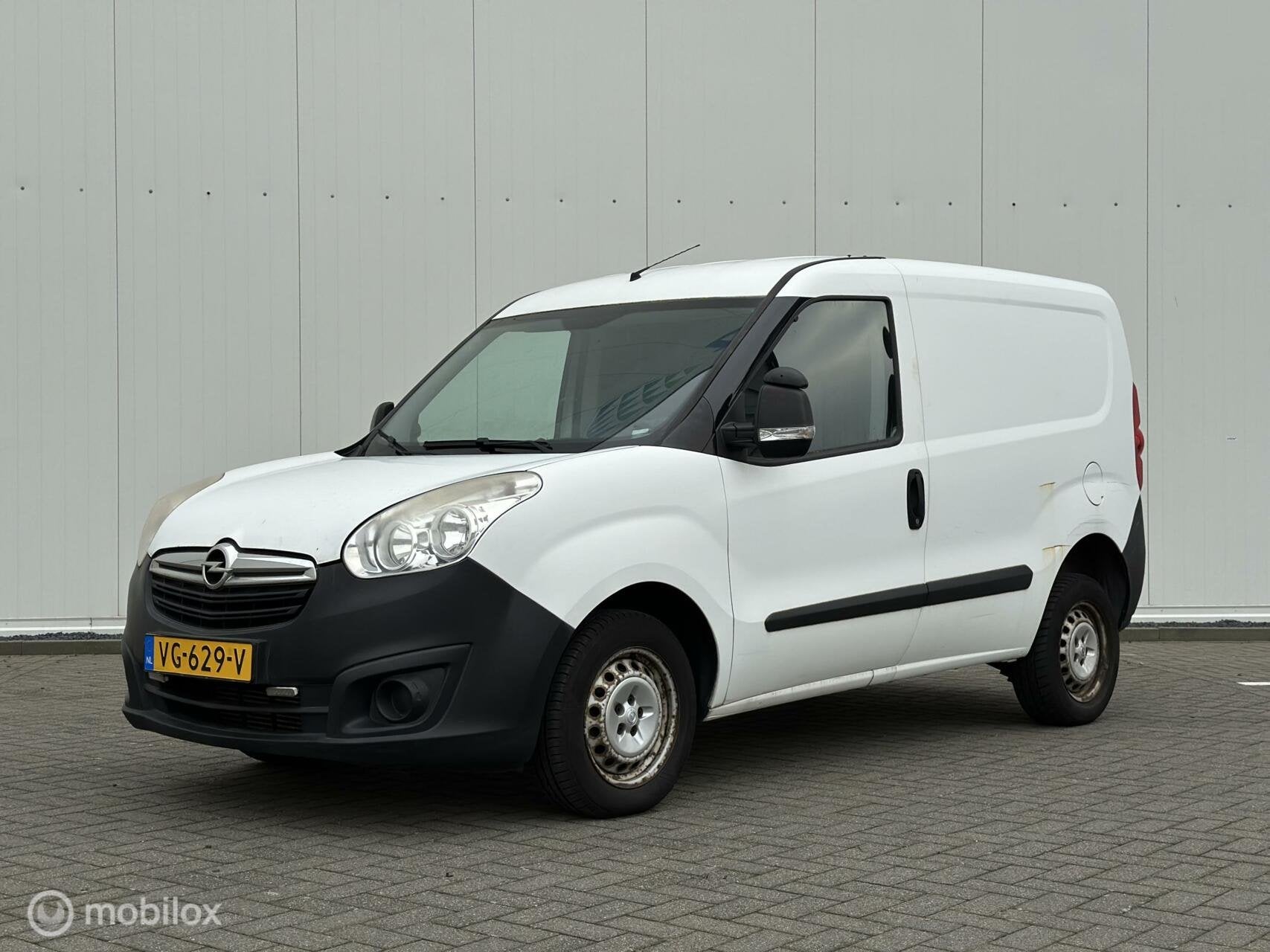 Opel Combo 1.3 CDTi ecoFLEX Trekhaak Export Lees Advertentie, Auto's, 21 km/l, Euro 5, Gebruikt, 4 cilinders