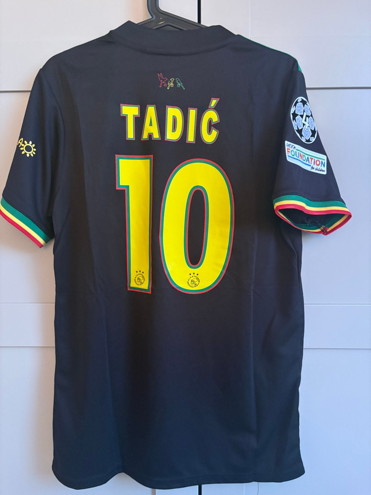 Retro Tadic Ajax reggae shirt 3e shirt 2021 Medium, Maat 48/50 (M), Zwart, Nieuw, Ophalen of Verzenden