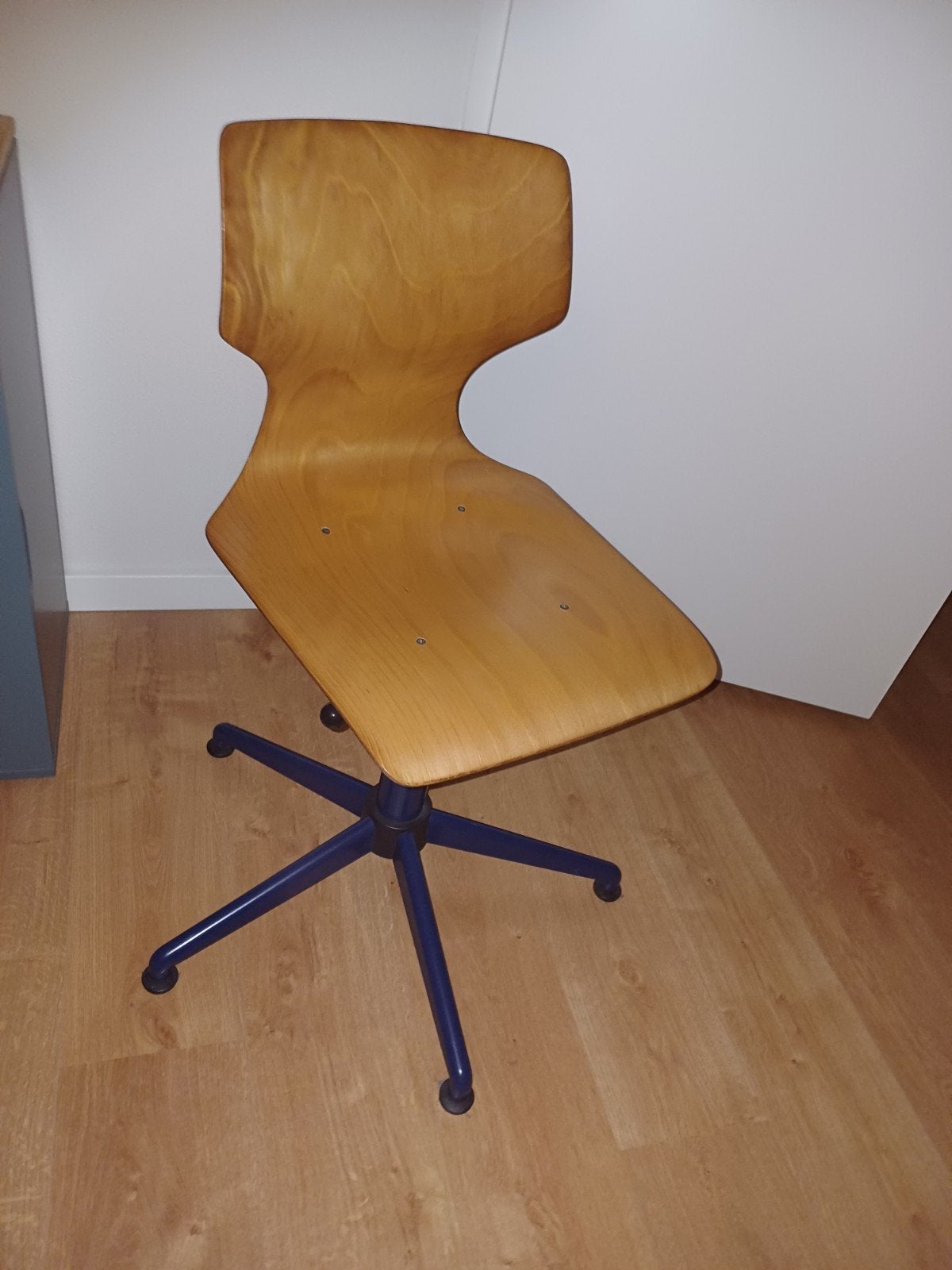 Verstelbare schoolstoel / bureaustoel, Huis en Inrichting, Ophalen, Gebruikt, Zwart, Bureaustoel
