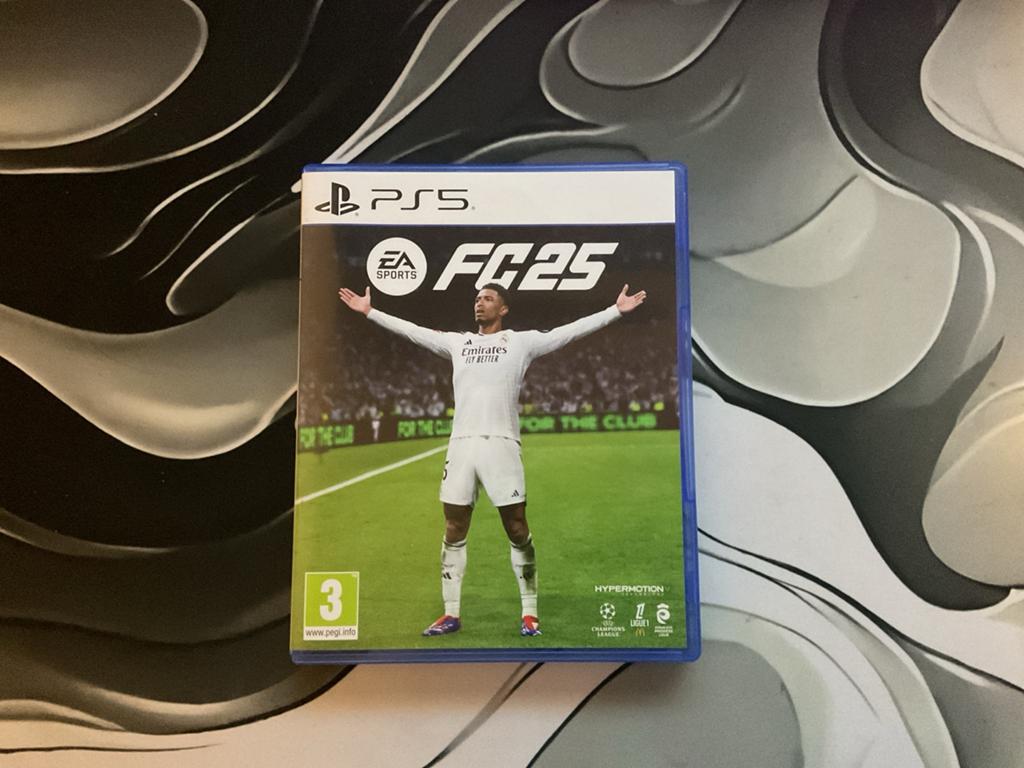 FC 25 PS5 - Zo goed als nieuw, Spelcomputers en Games, Ophalen, 1 speler, Zo goed als nieuw, Eén computer