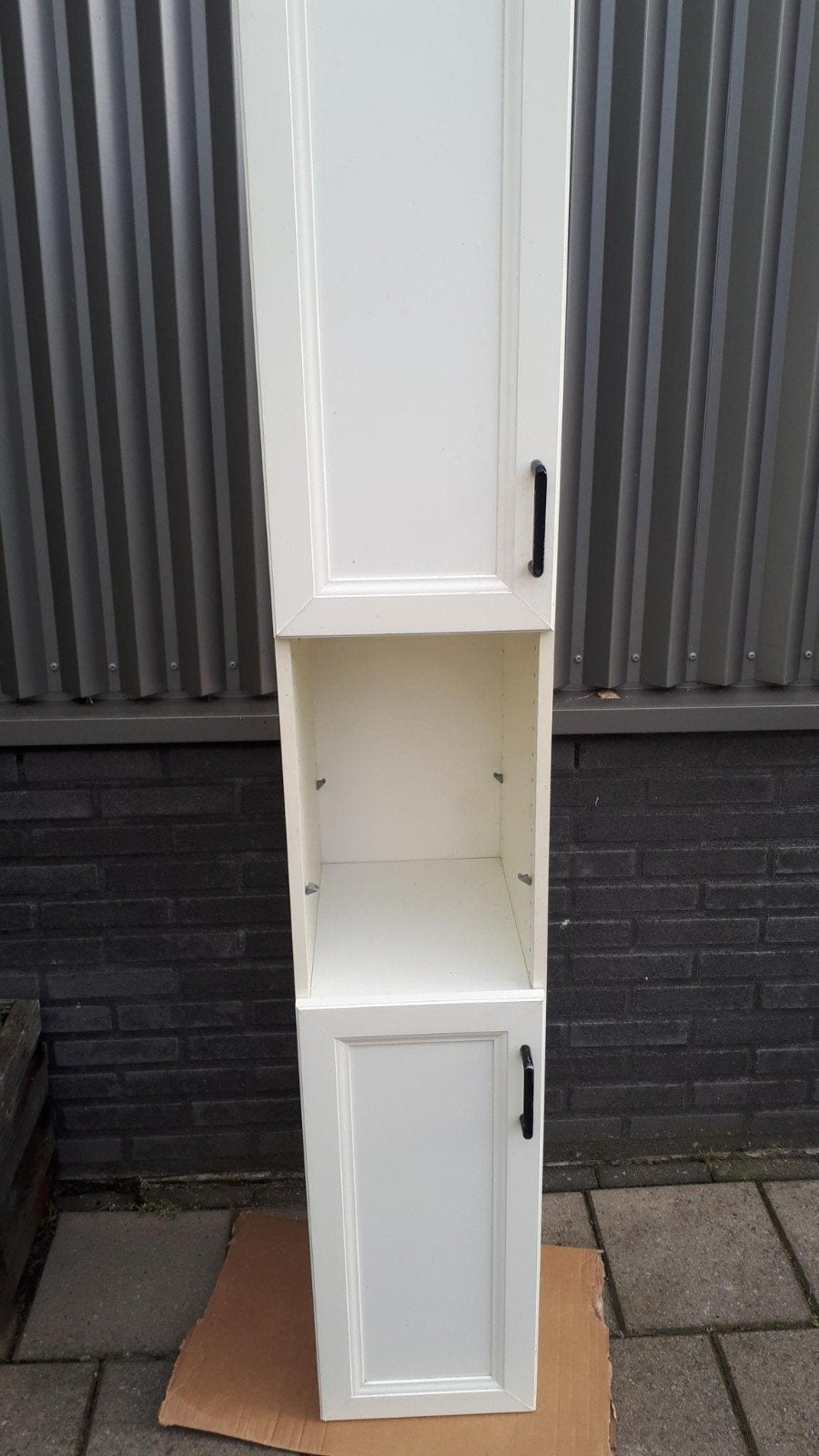 IKEA Badkamerkastje met 3 legplanken en 2 deurtjes, Ophalen, Zo goed als nieuw, Wit