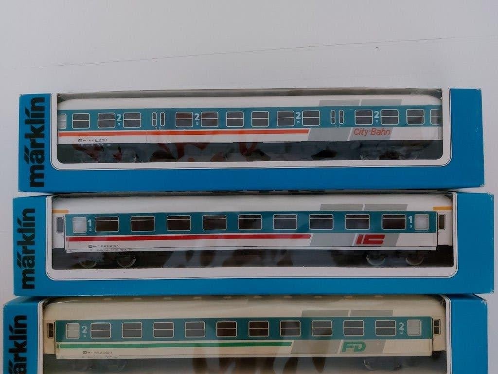 3 Marklin Wagons van de DB, Wisselstroom, Ophalen of Verzenden, Märklin, Nieuw