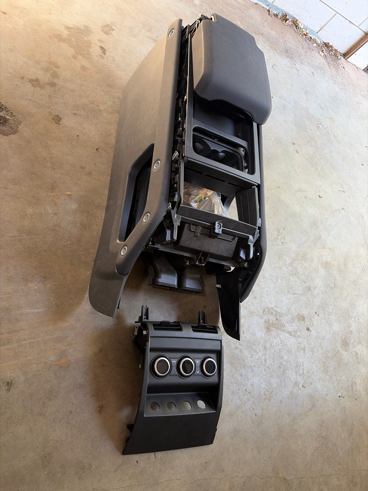 Middenconsole Land Rover Defender 2020-heden, Ophalen, Gebruikt, Land Rover