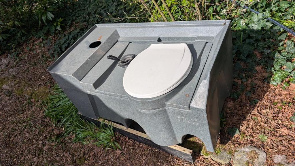 Chemisch toilet uit schaftwagen - THAL, Ophalen, Zo goed als nieuw