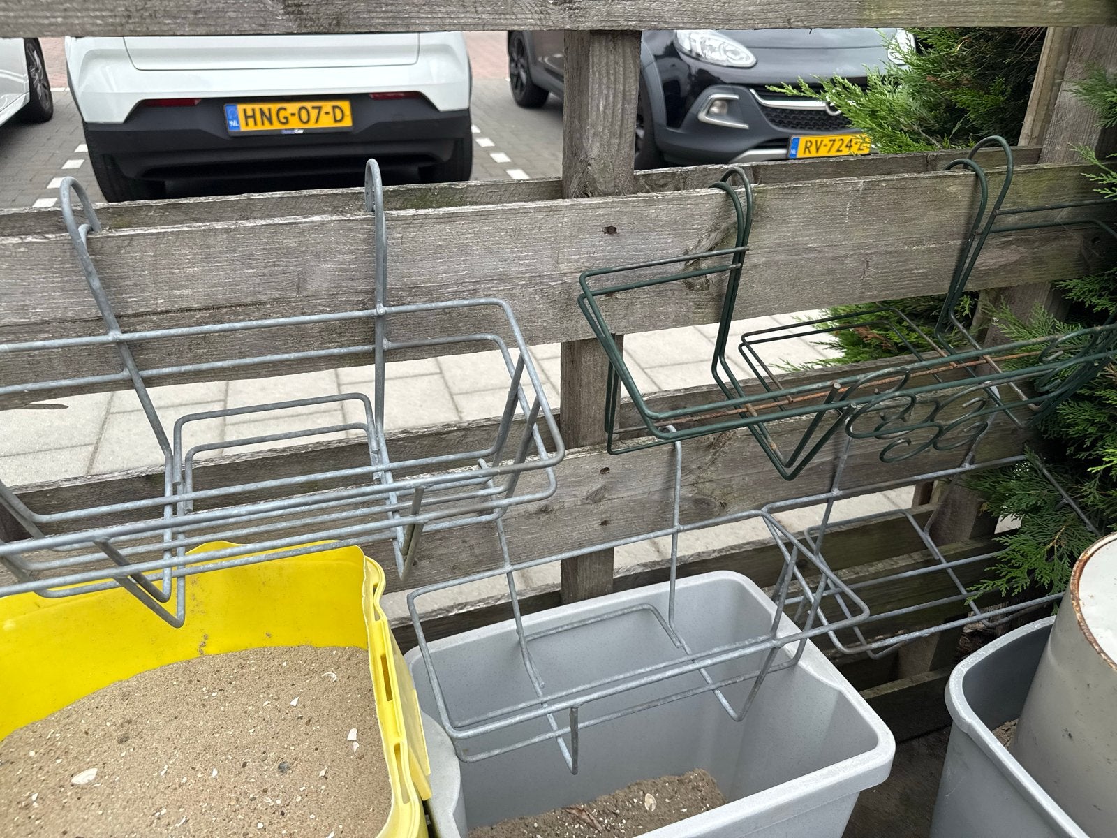 Metalen planten hangrek voor balkon of tuin, Ophalen, Gebruikt, Minder dan 30 cm, Balkon