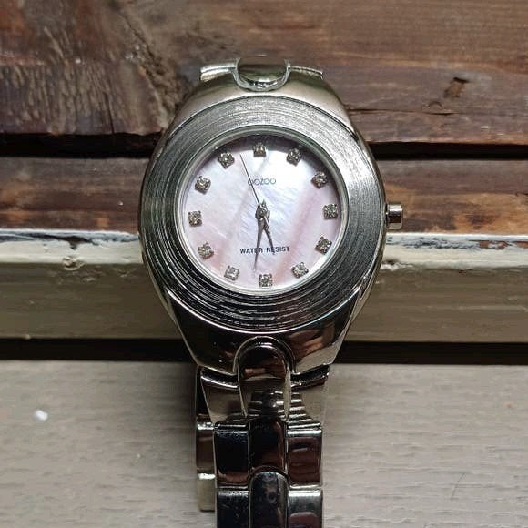 OOZOO HORLOGE  .10, Overige merken, Staal, Polshorloge, Nieuw